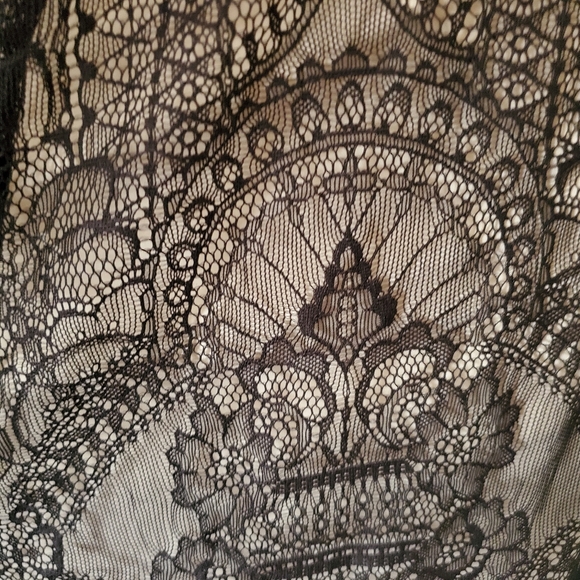 Alice + Olivia Sybil gown - Picture 11 of 16